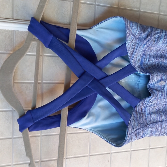 Lululemon blue tank - Picture 3 of 4